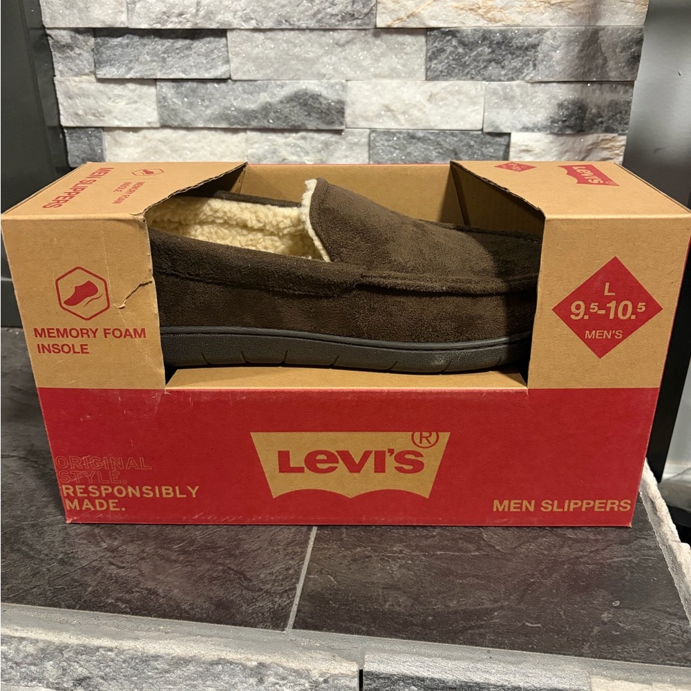 Levi's Men's Brown Slip-On Loafers